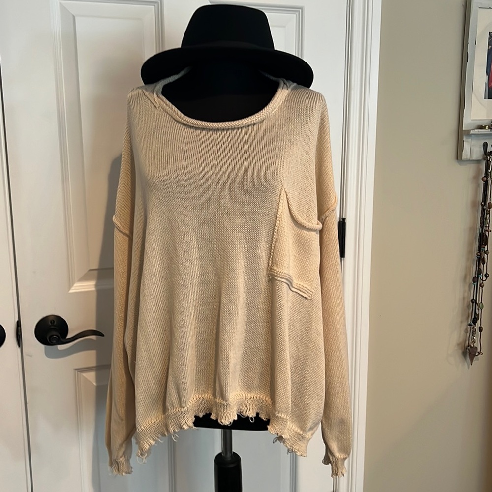 oversized sweater by easel size M